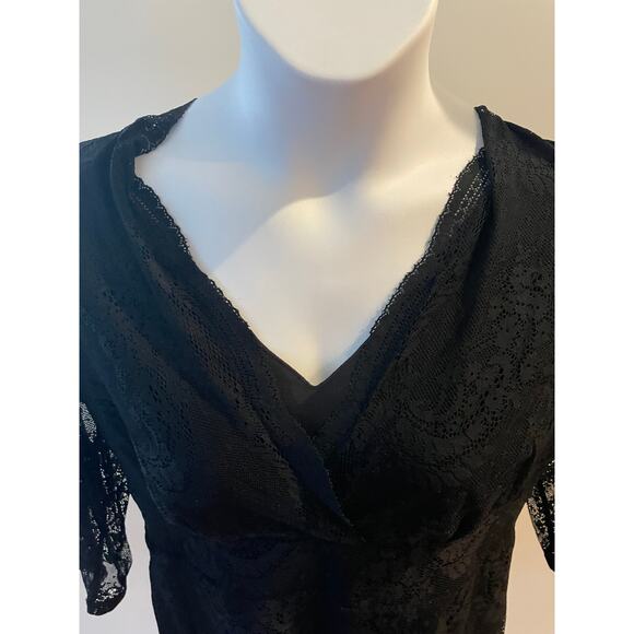 LANE BRYANT, SIZE 14/16, BLACK LACE TOP - Picture 4 of 4